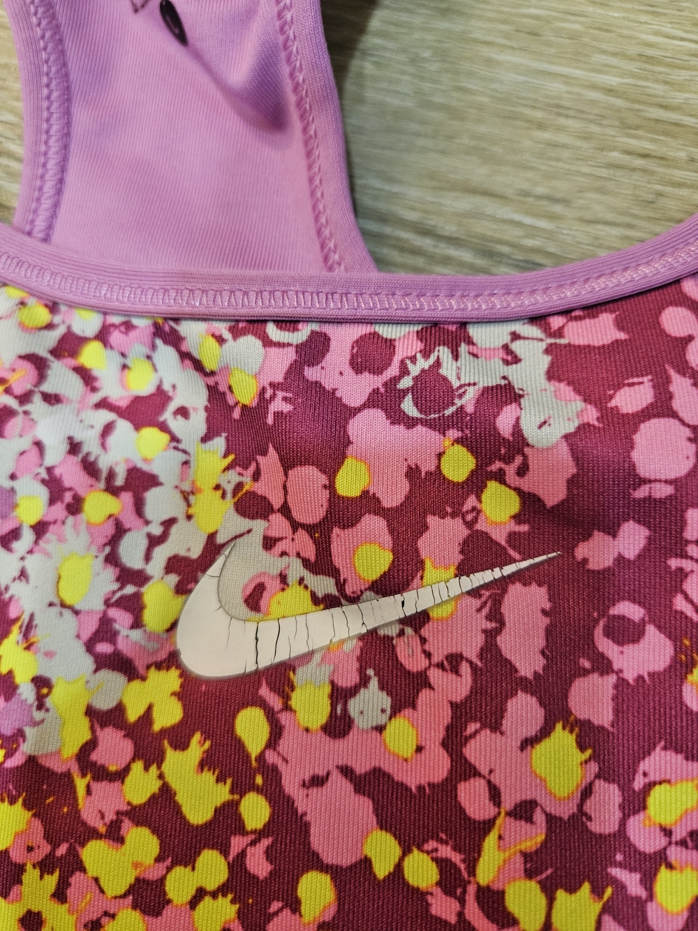 Nike Pink Multicolor Splatter Racerback Sports Bra Size Large - Picture 3 of 7